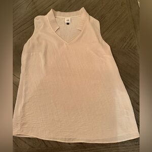 CAbi Women's Cream V-Neck Tank Top